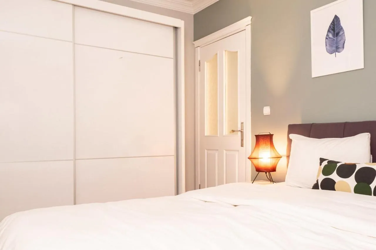 Fascinating Apartment Near Nisantasi And Trendy Attractions In Besiktas Istanbul